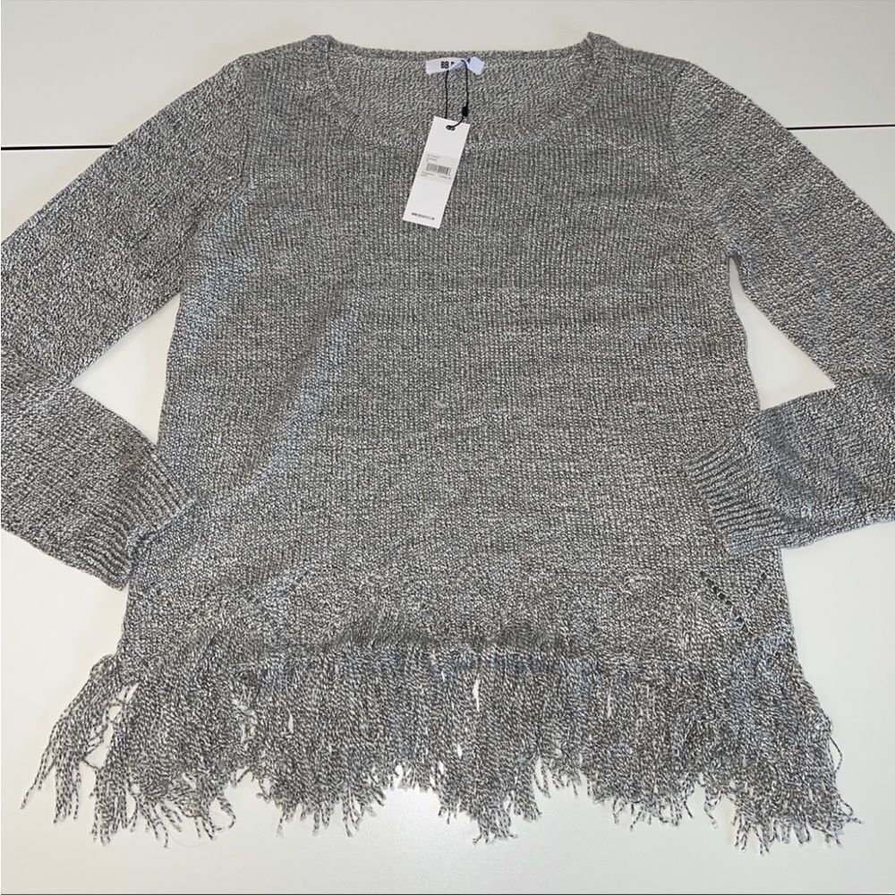 NWT bb‎ dakota sweater M